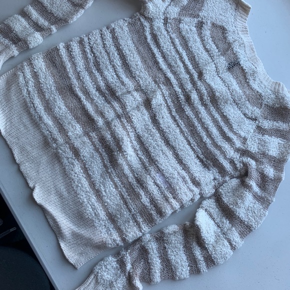 BCBG white sweater Risa - Picture 4 of 7